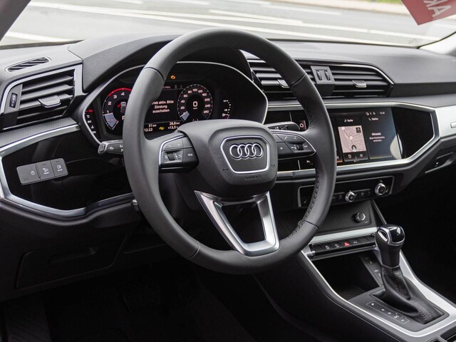 Audi Q3 S-Tronic