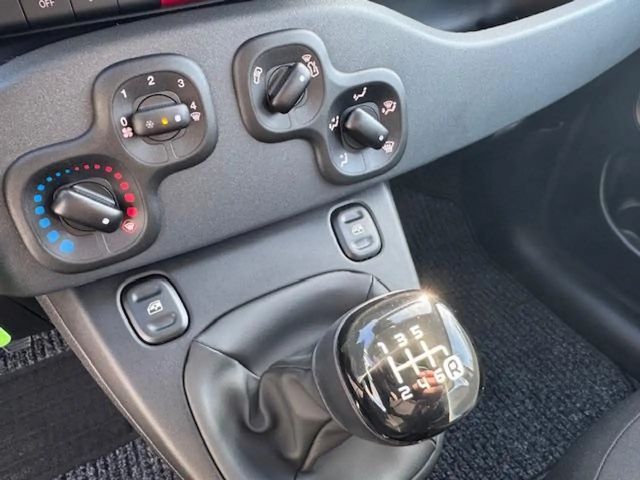 Fiat Panda MY25 1.0 GSE *5-Sitzer*GRA* PDC*Bluet.*