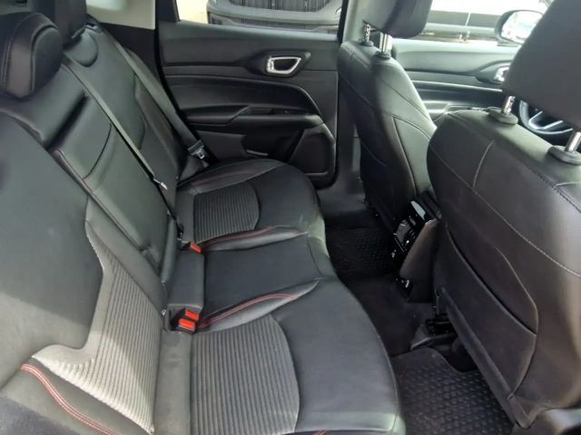 Jeep Compass Altitude