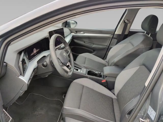 Volkswagen Golf 1.5 eTSI DSG Golf VIII Variant