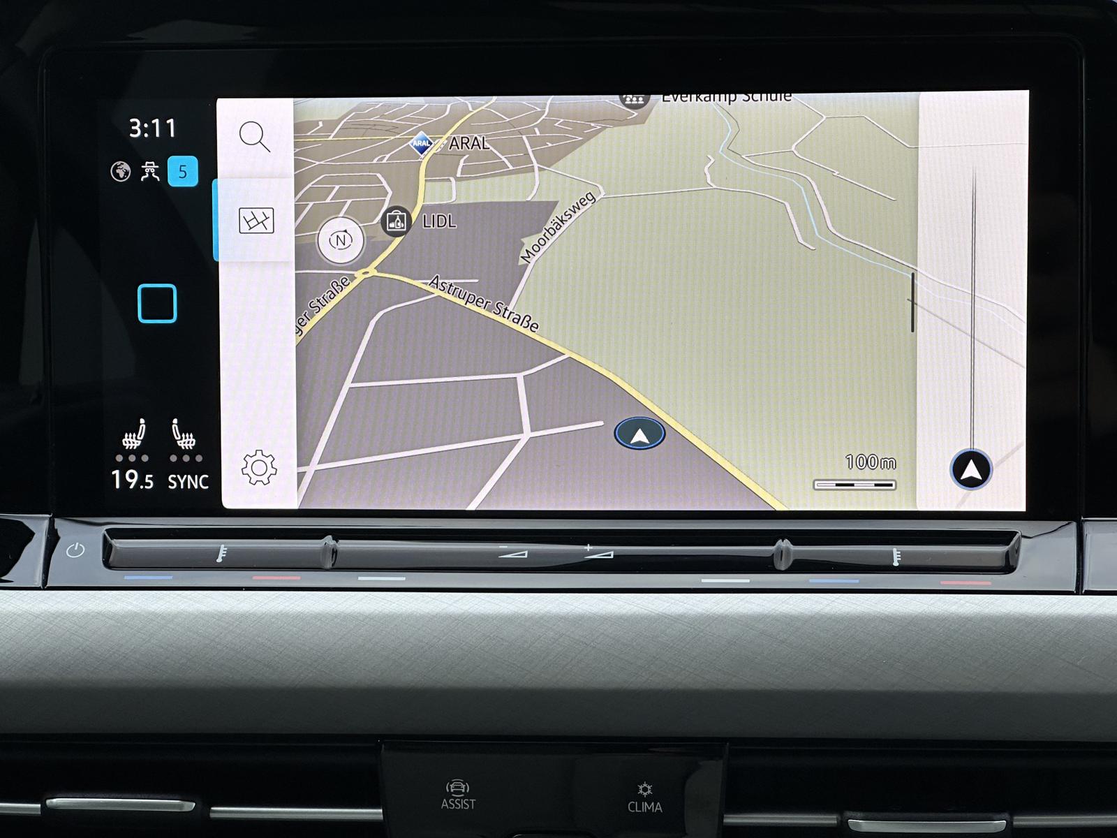 Volkswagen Golf 2.0 TDI DSG Life Variant