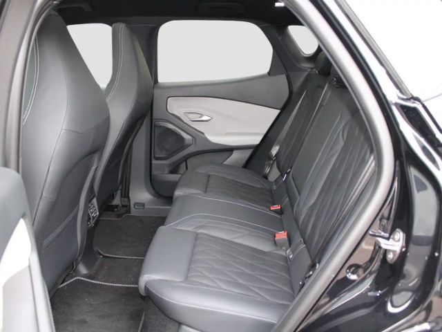 Ford Capri Premium RWD