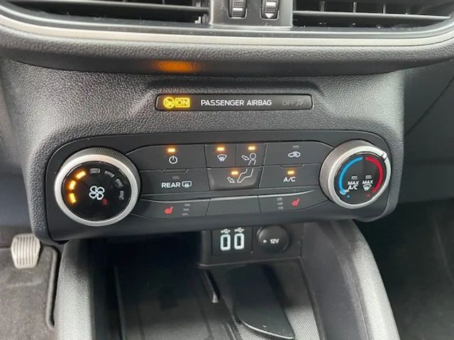 Ford Kuga Cool & Connect