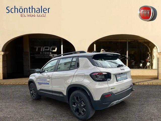 Jeep Avenger 1.2 T3 e-Hybrid 4xe Upland e-DCT6