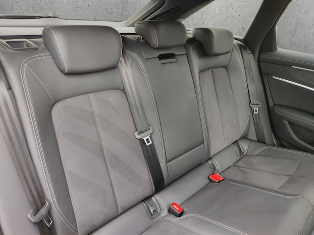 Audi S6 Avant Quattro