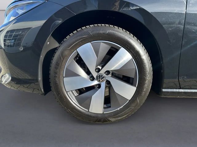Volkswagen Passat 1.5 eTSI Business DSG