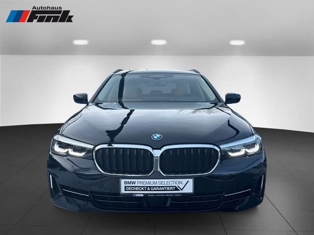 BMW 530 530e Touring xDrive