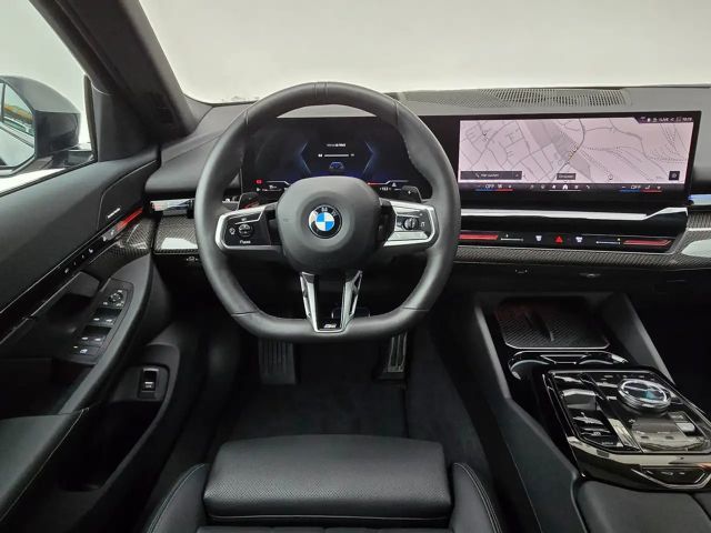 BMW 520 520i M-Sport Touring