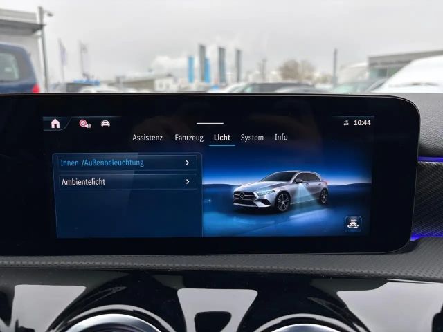 Mercedes-Benz A 200 Progressive