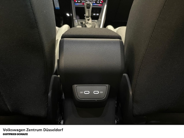 Volkswagen Polo 1.0 TSI DSG Style