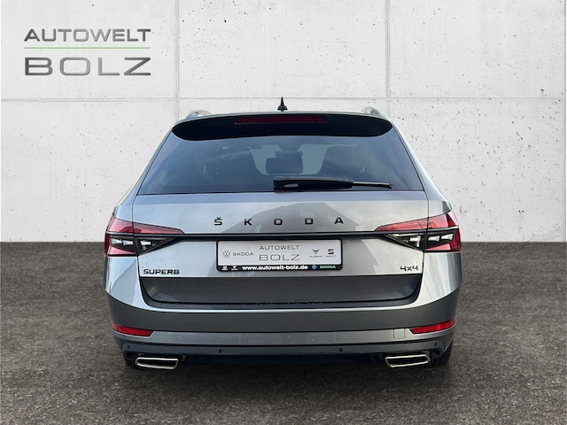 Skoda Superb 2.0 TSI 4x4 Combi Sportline
