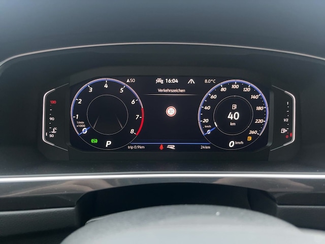 Volkswagen Tiguan 1.5 TSI DSG R-Line