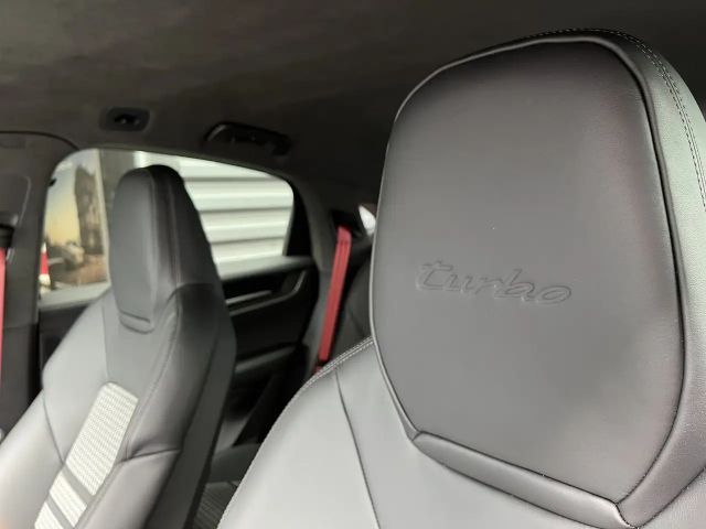 Porsche Cayenne Coupé E-Hybrid Turbo