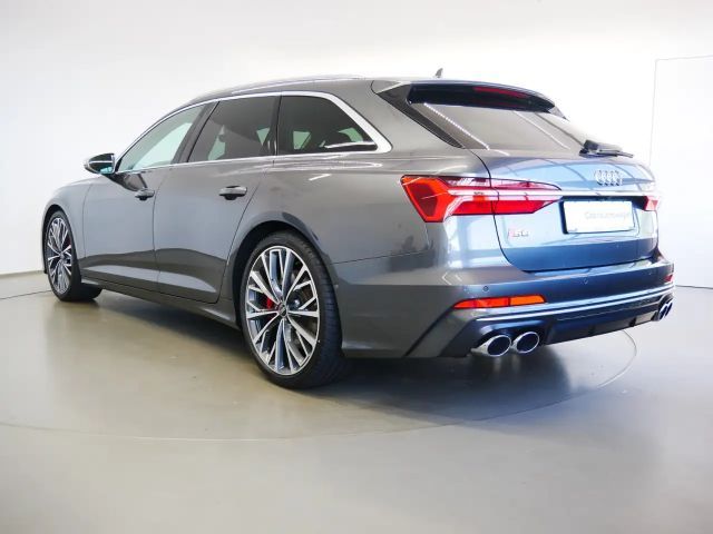 Audi S6 Avant