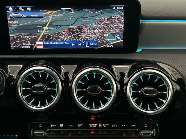 Mercedes-Benz A 200 AMG Line