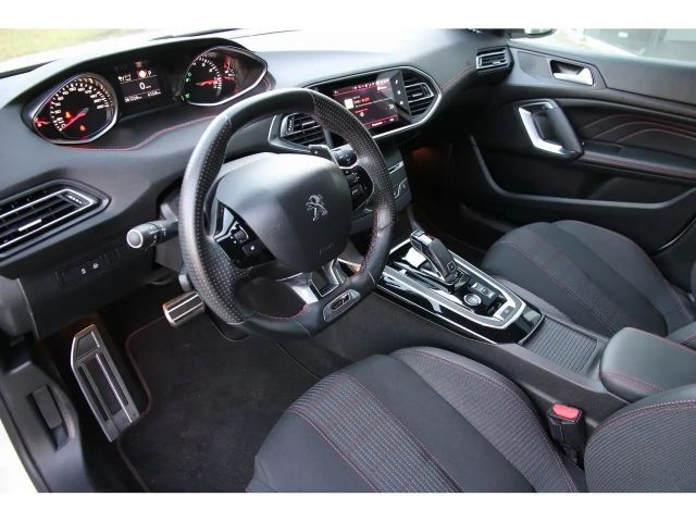 Peugeot 308 EAT8 GT-Line