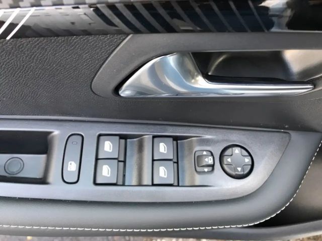 Peugeot 208 Allure Pack PureTech