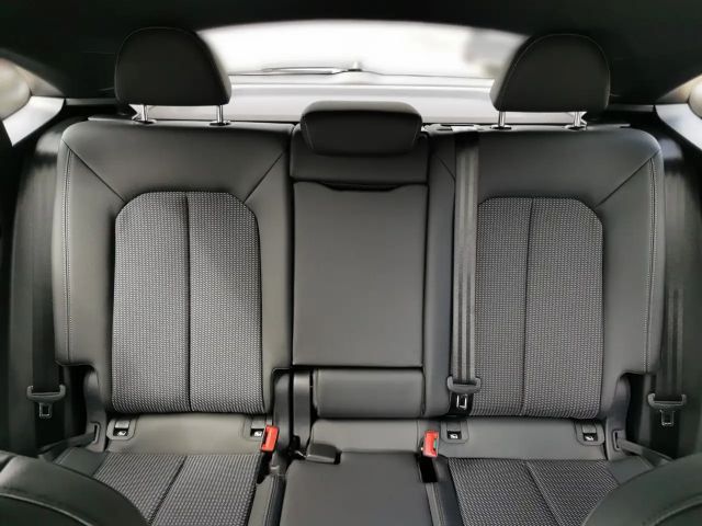 Audi Q3 35 TFSI S-Line