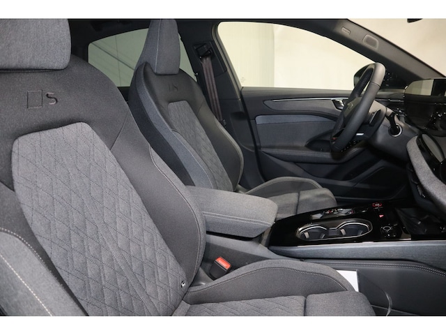 Audi A6 e-tron Quattro