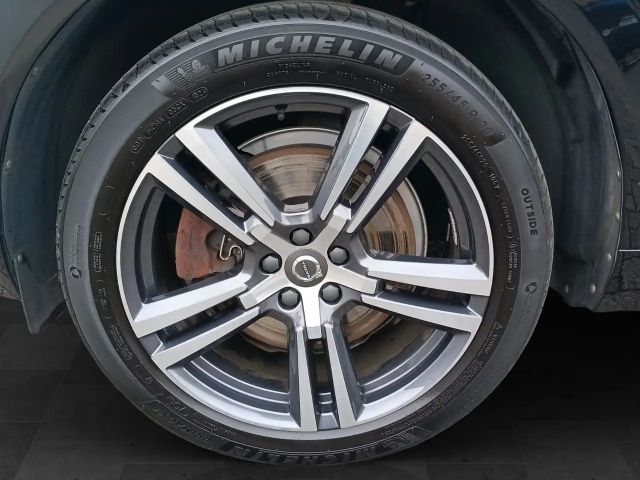 Volvo XC60 AWD Inscription T8