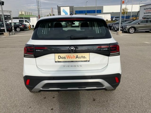 Volkswagen T-Cross 4Me TSI