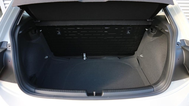 Volkswagen Polo Polo 1.0     Polo BT059 MPIM5F