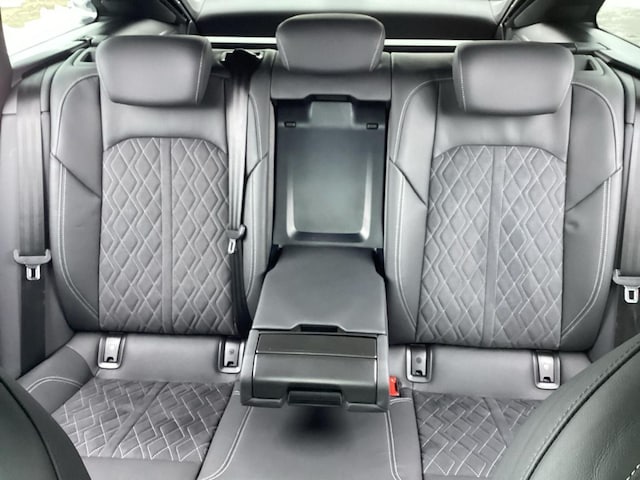 Audi S6 Avant Quattro