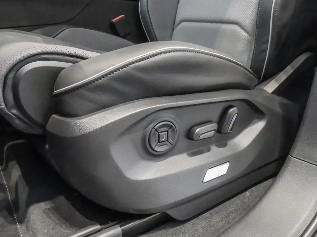 Volkswagen Touareg 4Motion R-Line