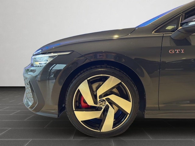 Volkswagen Golf 2.0 TSI DSG GTI