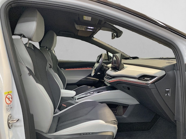 Skoda Elroq Elroq First Edition AHK+NAVI+HIFI+HUD+KAMERA+LED