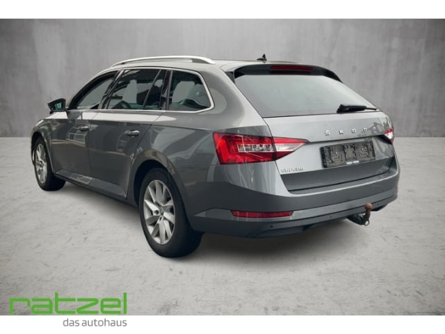 Skoda Superb 2.0 TDI Combi Style Style