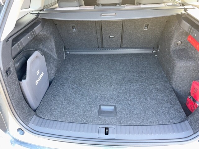 Skoda Enyaq iV60 Lodge, pACC, 20" Alu, Navi, LED