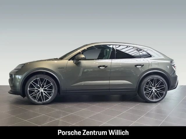 Porsche Macan 4