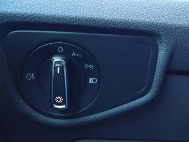 Volkswagen Touran DSG Highline R-Line