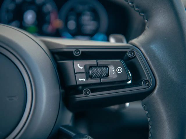 Porsche Cayenne E-Hybrid S