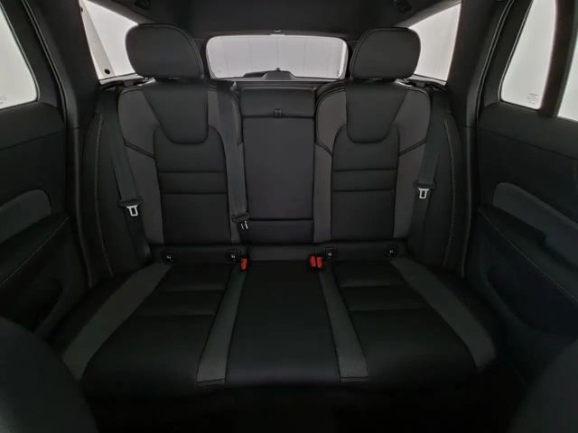 Volvo V60 Cross Country AWD Plus