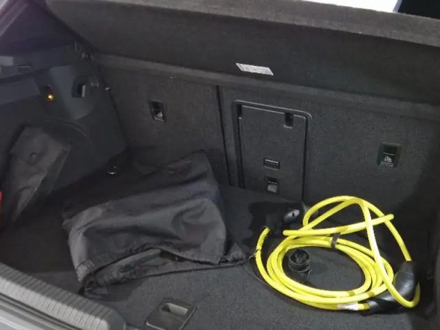 Volkswagen Golf DSG GTE