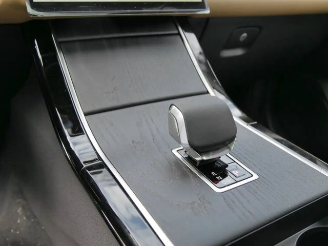 Land Rover Range Rover Velar Autobiography