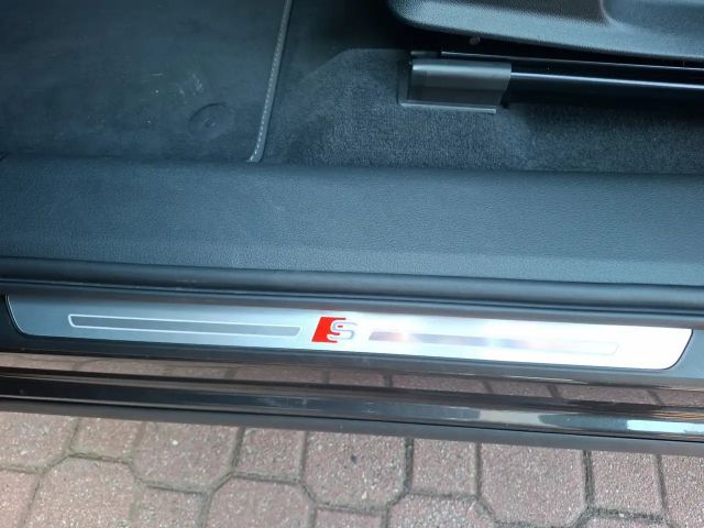 Audi e-tron 50 S-Line Sportback