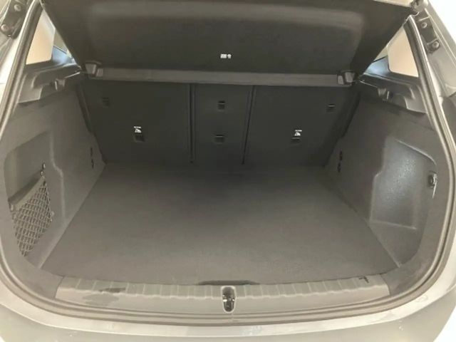 BMW 218 218d Active Tourer Sedan