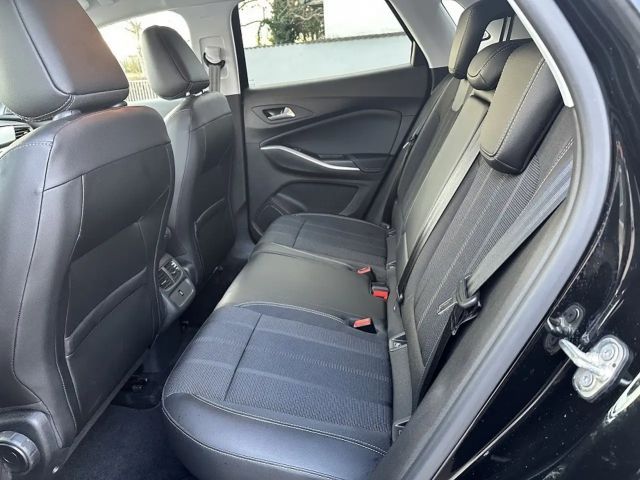 Opel Grandland X 1,2 Design&Tech