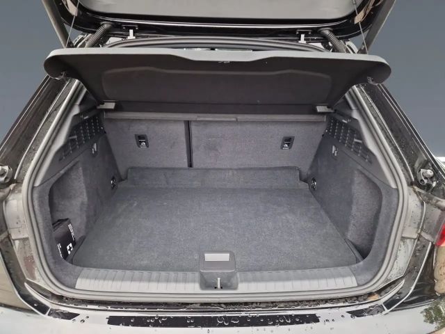 Audi A3 35 TFSI S-Line Sedan Sportback