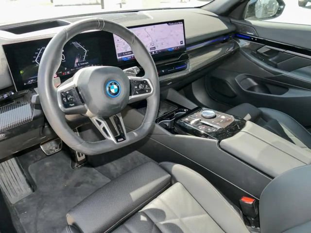 BMW 530 530e M-Sport Touring