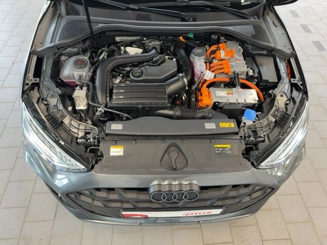 Audi A3 Hybride S-Line Sedan