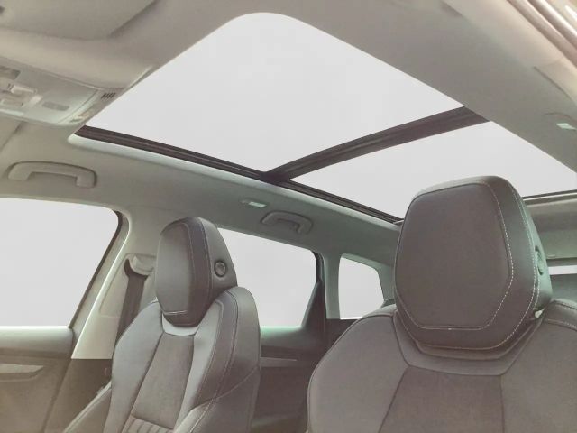 Skoda Karoq 1.5 TSI Selection