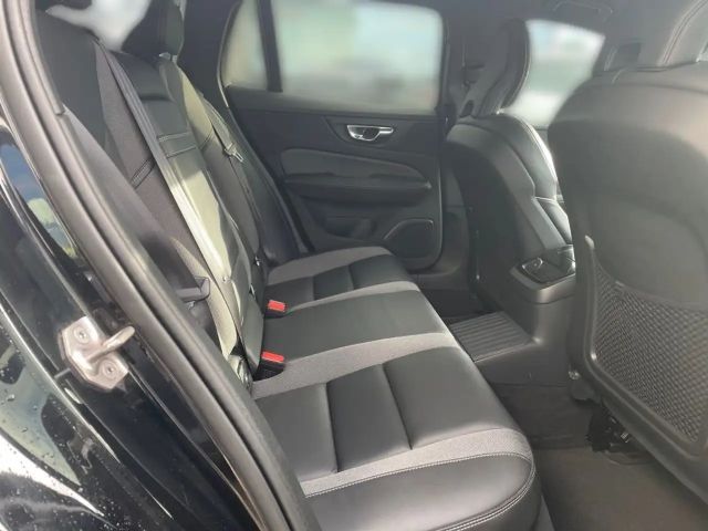 Volvo V60 AWD Geartronic Recharge T6