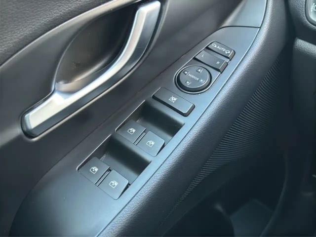 Hyundai i30 T-GDi Trend