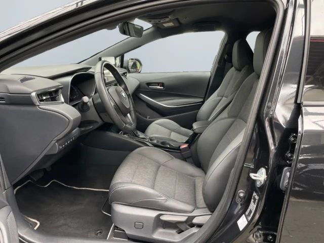 Toyota Corolla Hybride Team D