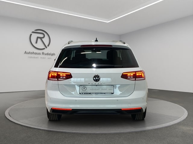 Volkswagen Passat 1.5 TSI DSG Variant