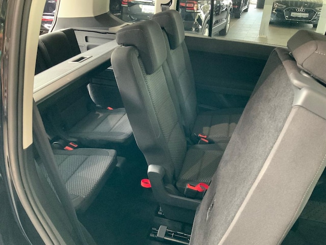 Volkswagen Touran 1.5 TSI DSG